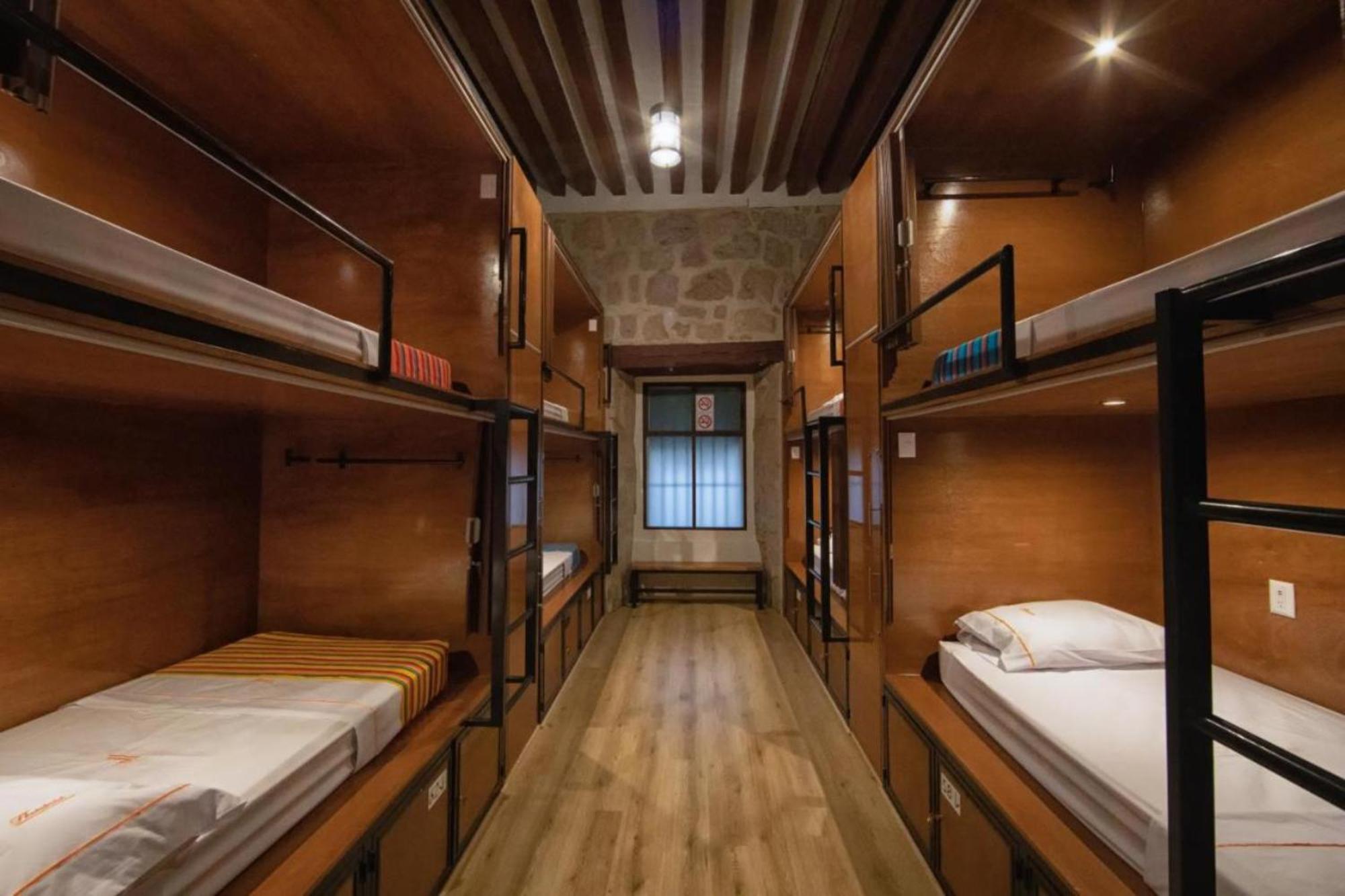 Hostel Oyo Mich *